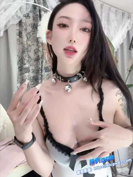花椒顶级颜值主播 爱健身的梓梓 自慰直播视频曝光 性感热舞淫装假屌露奶自慰 丰润蜜穴化身吸金神器! 1 花椒顶级颜值主播 爱健身的梓梓 自慰直播视频曝光 性感热舞淫装假屌露奶自慰 丰润蜜穴化身吸金神器! 1