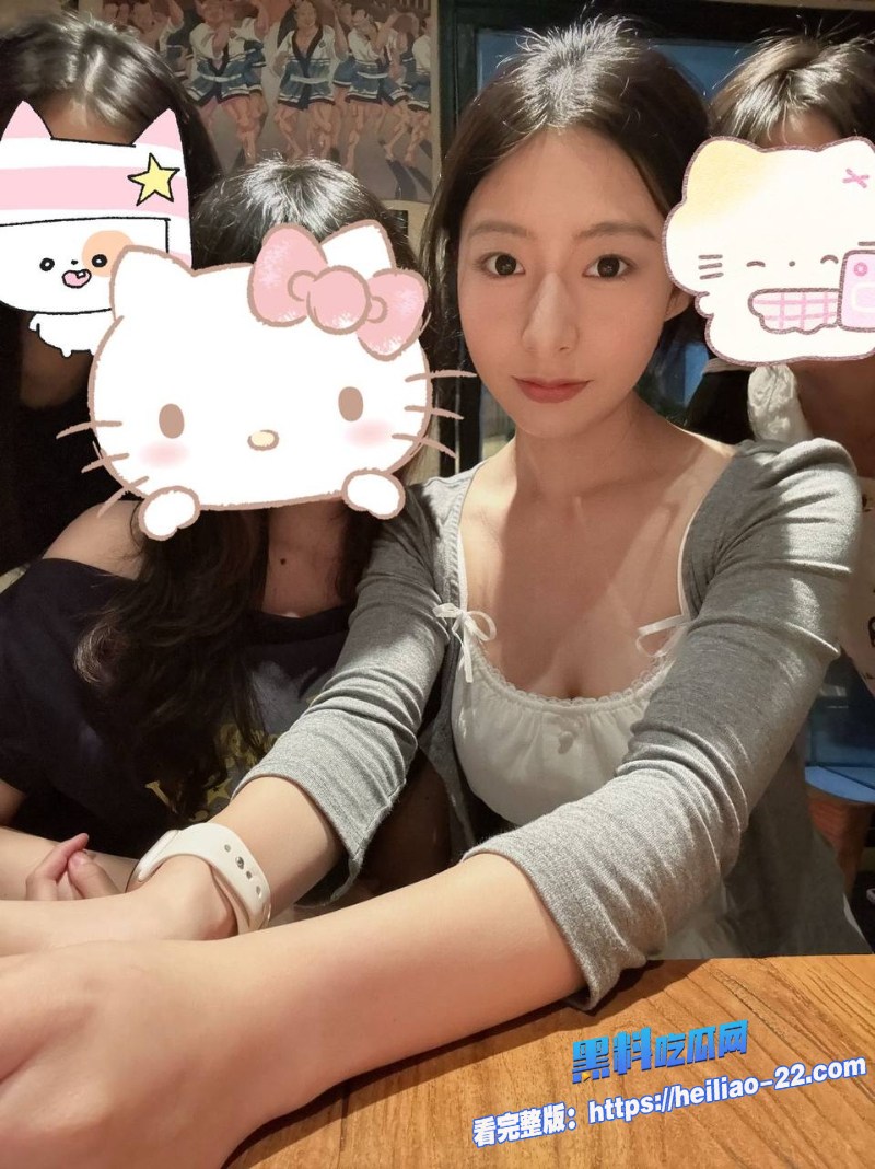 24岁哥哥爆料从小偷闻妹妹内裤撸管现在妹妹主动跨坐猛骑狂扭太刺激太爽上瘾了 1 24岁哥哥爆料从小偷闻妹妹内裤撸管现在妹妹主动跨坐猛骑狂扭太刺激太爽上瘾了 1