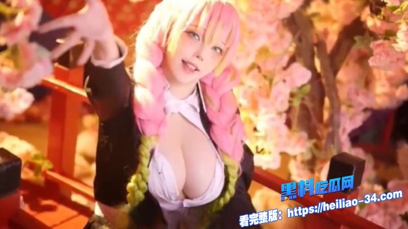 巨乳coser菌烨TAKO私密福利流出抖音风激情混剪加上JKOOK舞团Queencard大尺度骚舞根本看不够 1