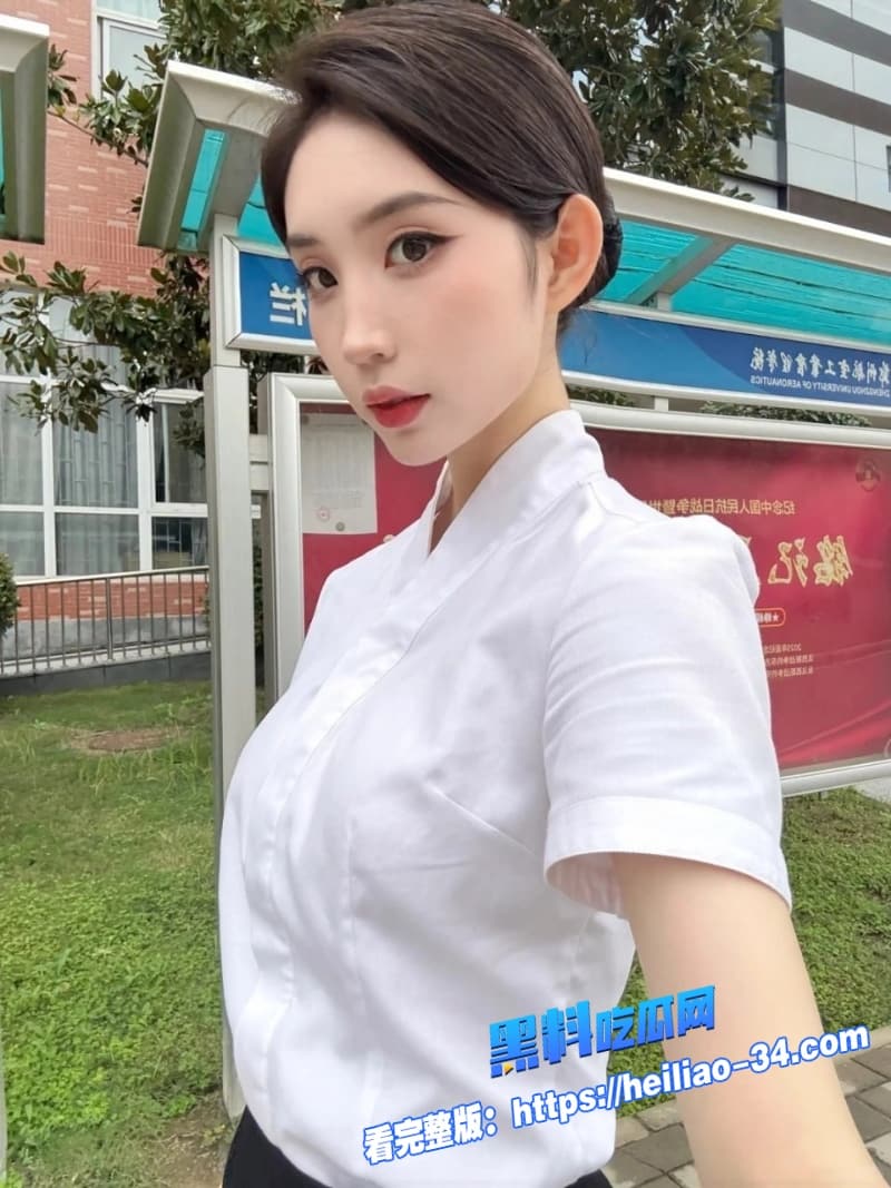 郑州航空工业管理学院周慧翻跪地口交后入狂操实锤视频流出表面清纯女神私下母狗本色暴露 11