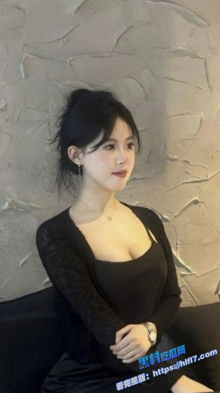 浙江丽水女大学生 俞佳林 不雅视频流出 御姐傻白甜穿开档丝袜被中出 深情口交身材火爆！2
