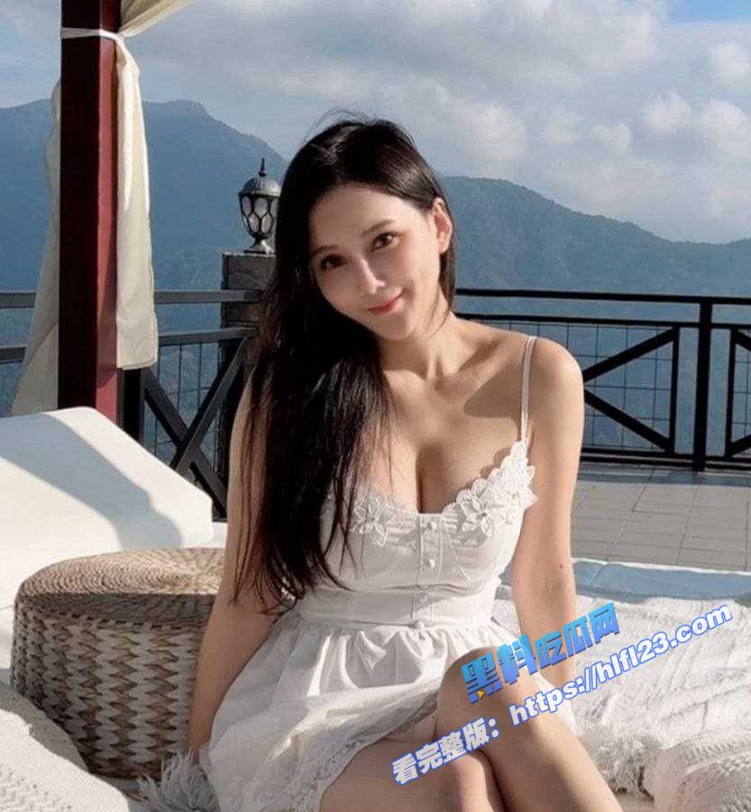 IG十万粉丝高颜值旅行博主 杨琪安 大尺度私拍被男友无情曝光 能玩上这尤物真的值了！4