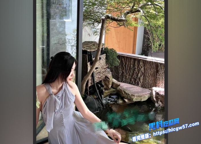 上海财经大学会计学院 袁慧媛 大尺度啪啪被泄密 被金主按在床上爆操 8