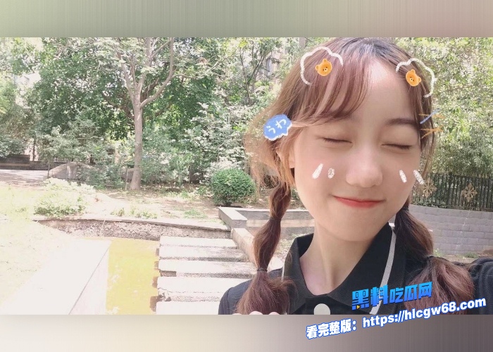 浙江艺术学院的白嫩清纯女大学生和男友做爱私拍流出人前清纯乖巧私下里是吃鸡小母狗喜欢男友后入 图7