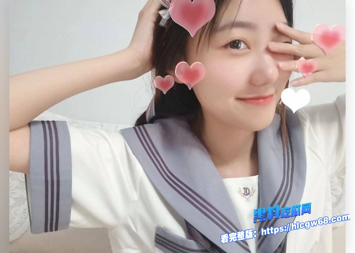 浙江艺术学院的白嫩清纯女大学生和男友做爱私拍流出人前清纯乖巧私下里是吃鸡小母狗喜欢男友后入 图9