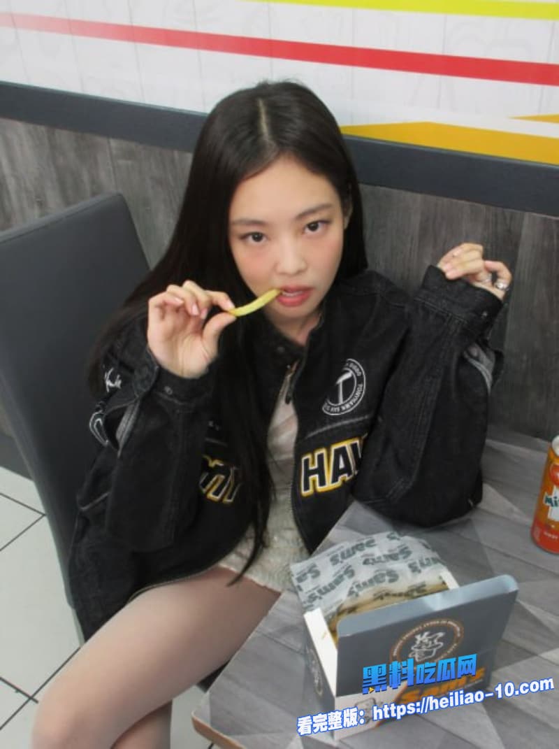 JVID台湾天然晃乳32G社长秘密情人Jenny 3