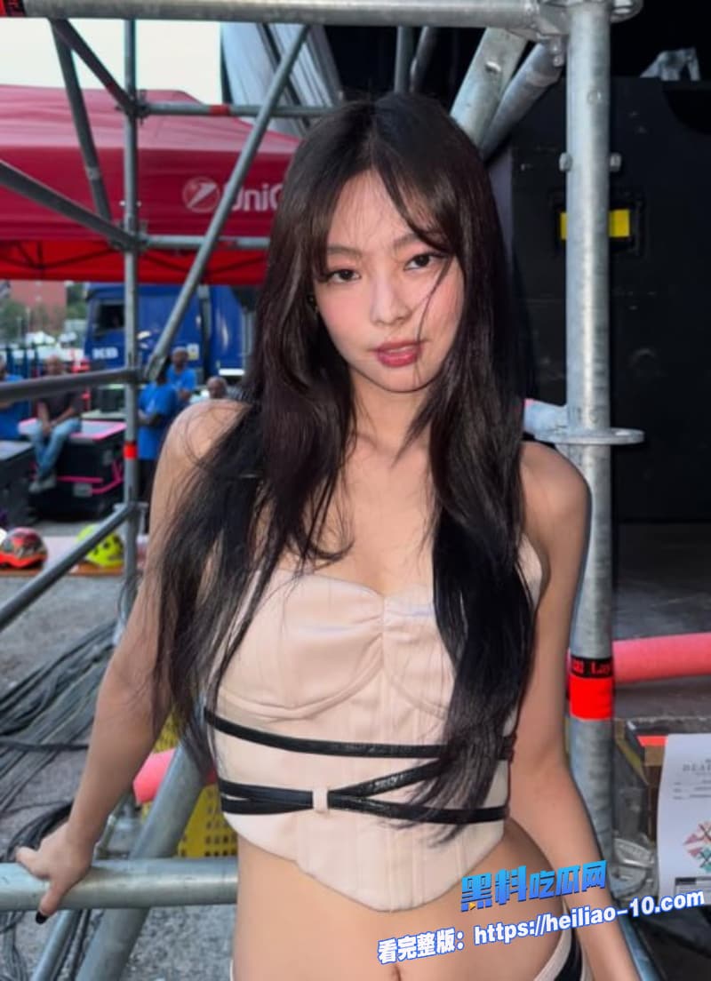 JVID台湾天然晃乳32G社长秘密情人Jenny 4