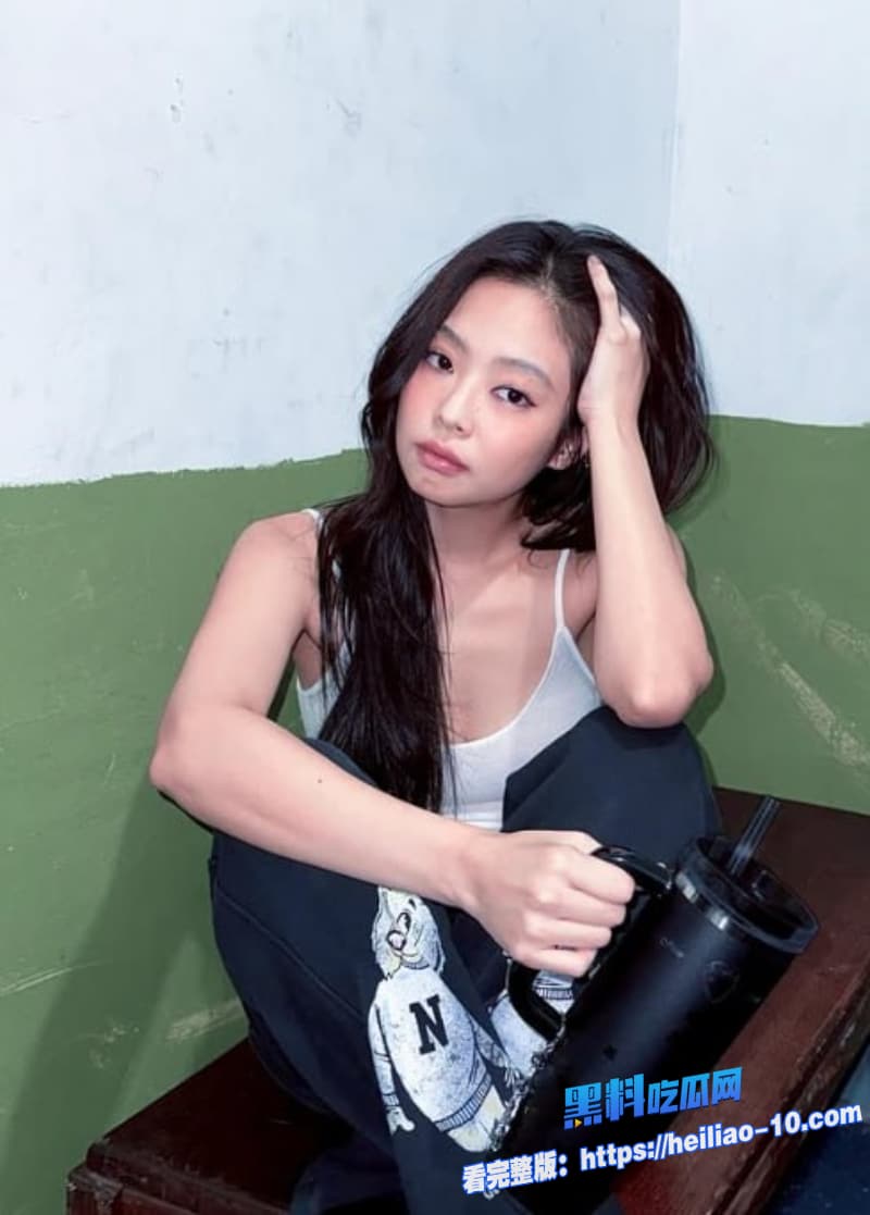 JVID台湾天然晃乳32G社长秘密情人Jenny 6
