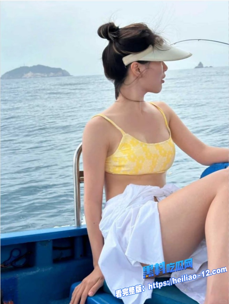 广州顶级人妻张玲君彻底堕落白嫩美艳少妇变身专属媚黑母狗2 广州顶级人妻张玲君彻底堕落白嫩美艳少妇变身专属媚黑母狗2