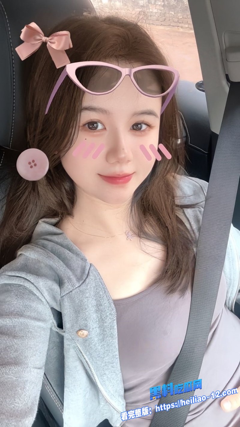 广州顶级人妻张玲君彻底堕落白嫩美艳少妇变身专属媚黑母狗1 广州顶级人妻张玲君彻底堕落白嫩美艳少妇变身专属媚黑母狗1