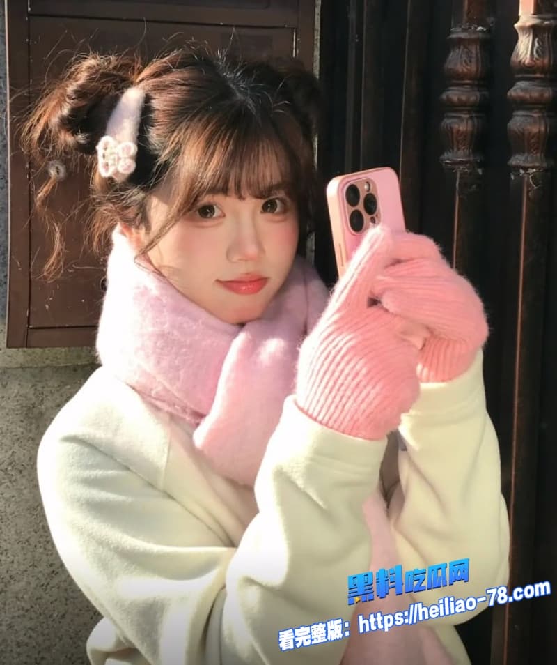 03年卫校极品学生妹性爱视频流出全程露脸狂舔巨屌随后遭金主各种姿势疯狂抽插1