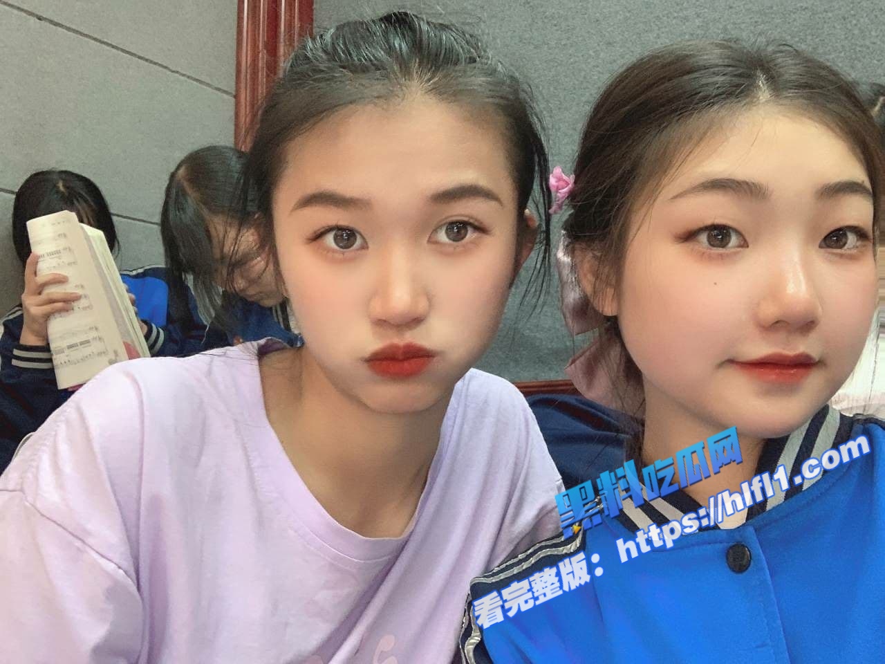 重庆极品反差大二舞蹈系母狗 汪子莹 超反差毒龙舔足视频流出 被调教成骚母狗！1