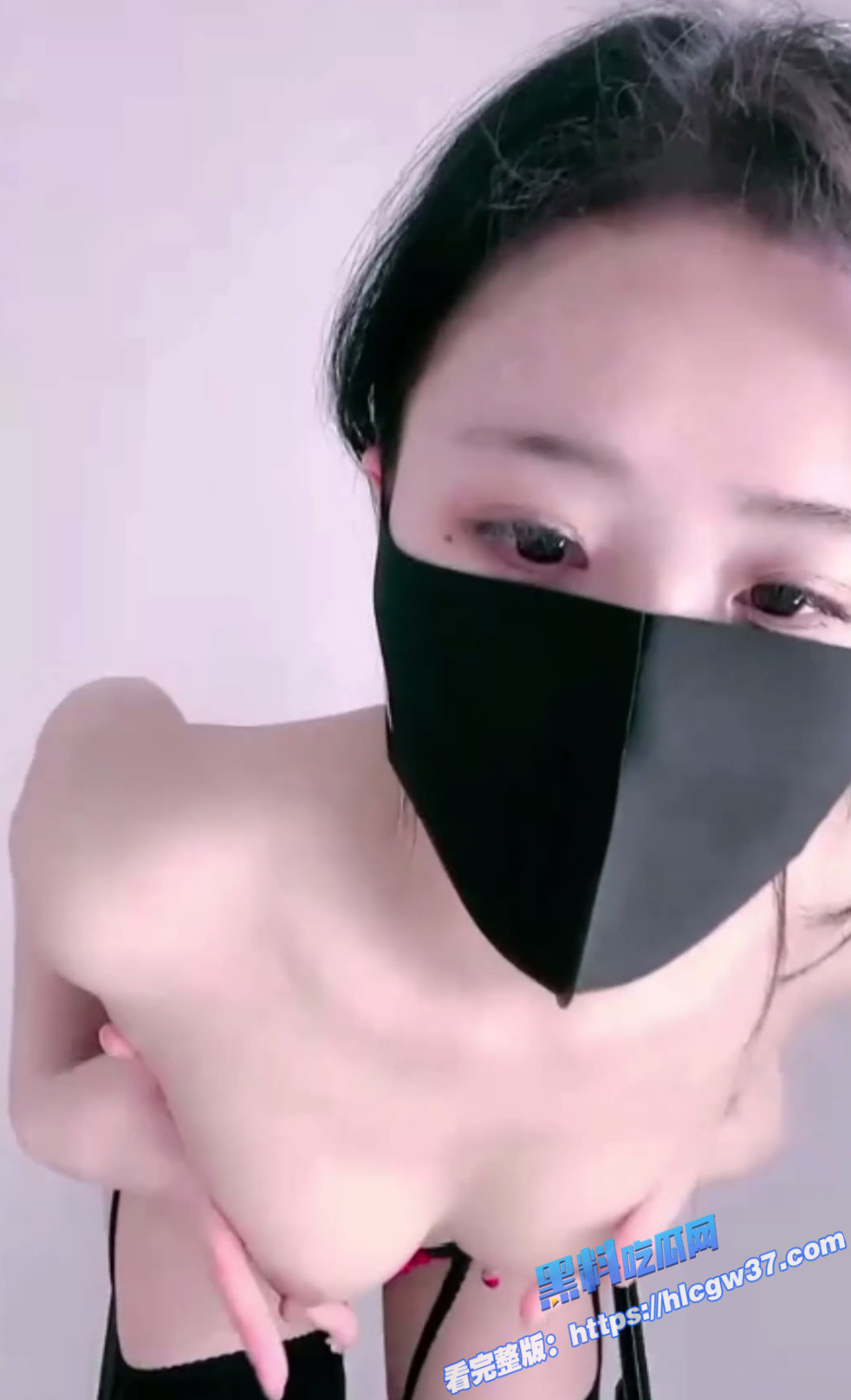 17网红绝美女神 黄玫瑰 全新姿势撸点极高 女神终于把屁股正对着粉丝了 这屁股简直绝了 17网红绝美女神 黄玫瑰 全新姿势撸点极高 女神终于把屁股正对着粉丝了 这屁股简直绝了