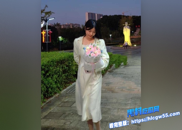 江西科技学院英语老师 李诗绾 约炮视频被曝光 撅着屁股被后入猛操 十分带劲! 1 江西科技学院英语老师 李诗绾 约炮视频被曝光 撅着屁股被后入猛操 十分带劲! 1
