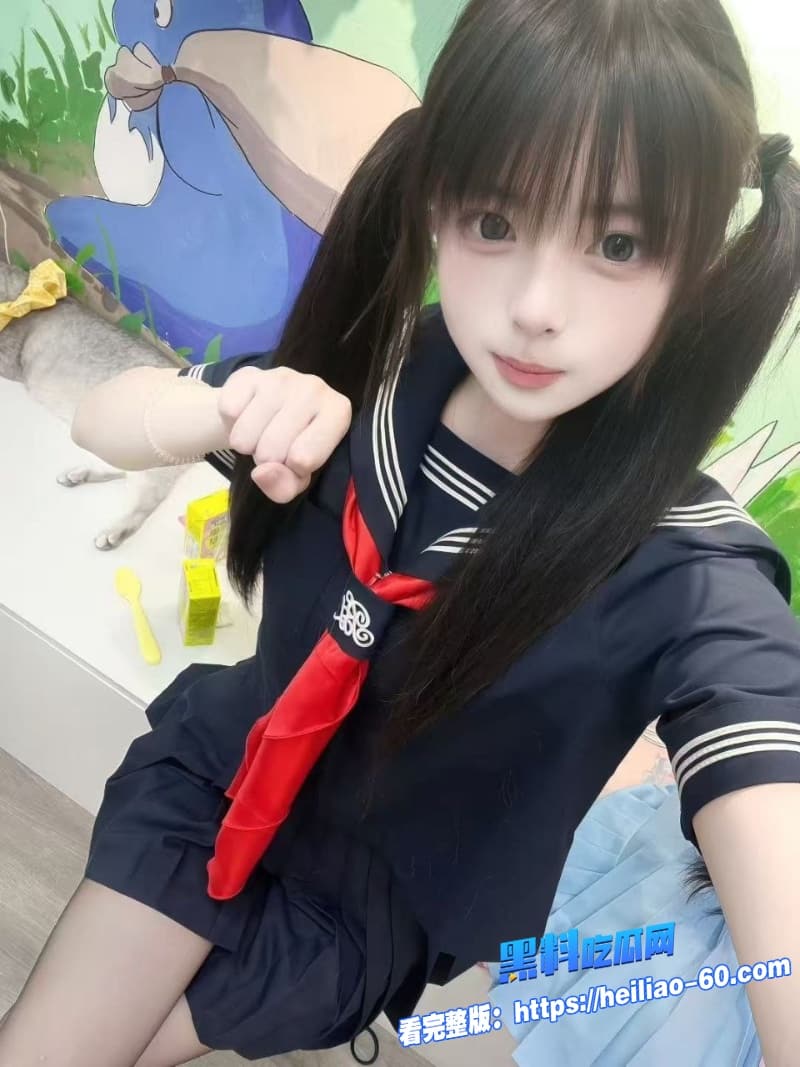 越南高颜值纹身小妹露脸福利流出身穿性感制服遭男友暴力打桩全程高潮脸淫荡到不行2