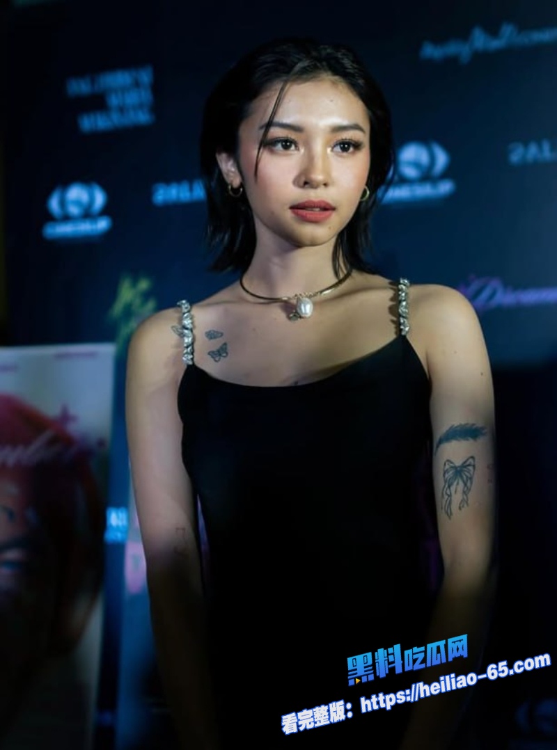 菲律宾女星阿莉娅雷蒙多触摸天堂全裸激战飞行员1 菲律宾女星阿莉娅雷蒙多触摸天堂全裸激战飞行员1