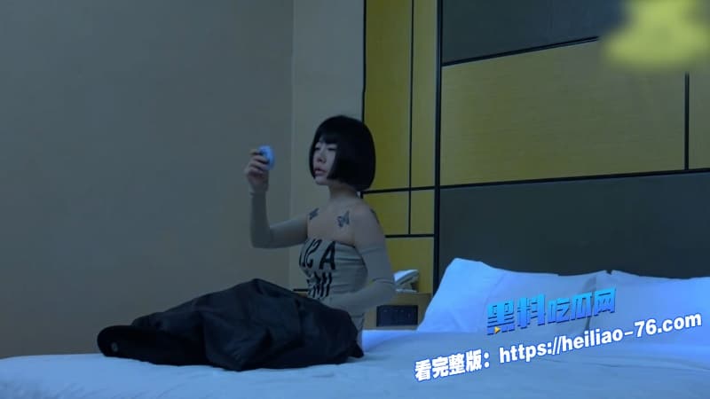 推特泡良大神小马原创狂玩极品大二兼职学妹身穿性感黑丝全程超配合展现出强烈的反差感1 推特泡良大神小马原创狂玩极品大二兼职学妹身穿性感黑丝全程超配合展现出强烈的反差感1