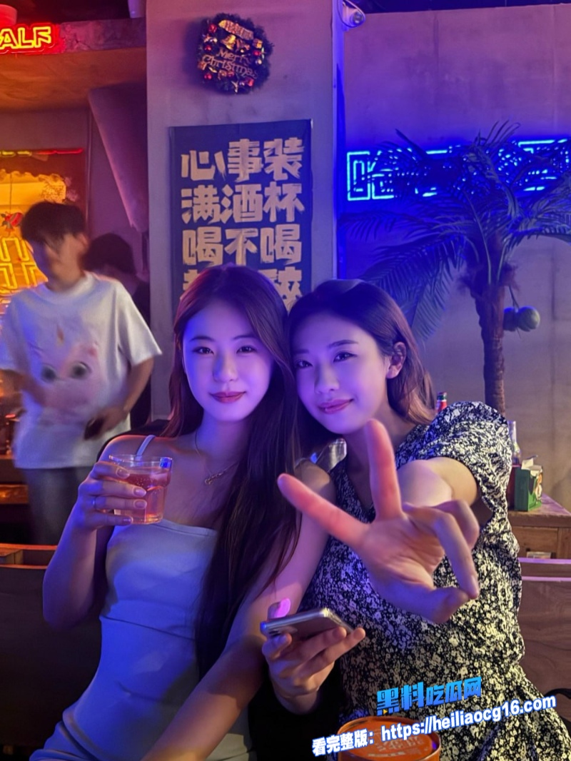 反差婊性爱视频 2