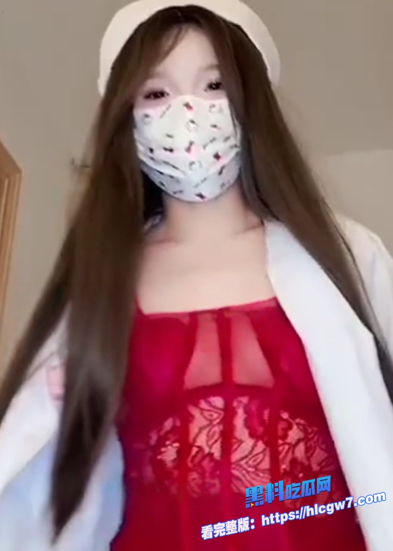颜值博主爱吃雪糕啊口罩白大褂下藏红丝情趣探病口交足交骑乘榨精全程高能3 颜值博主爱吃雪糕啊口罩白大褂下藏红丝情趣探病口交足交骑乘榨精全程高能3
