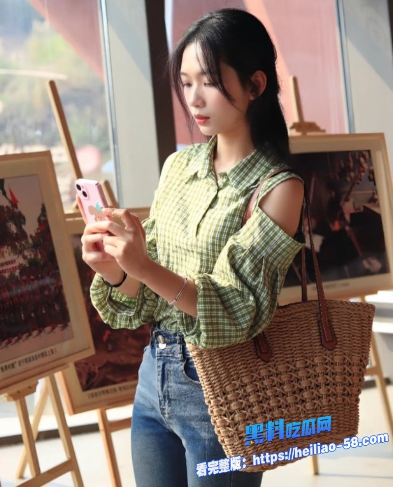 真巨乳颜值少妇直播狂欢极品大奶自慰啪啪奶水丰沛挤出乳汁直流4 真巨乳颜值少妇直播狂欢极品大奶自慰啪啪奶水丰沛挤出乳汁直流4
