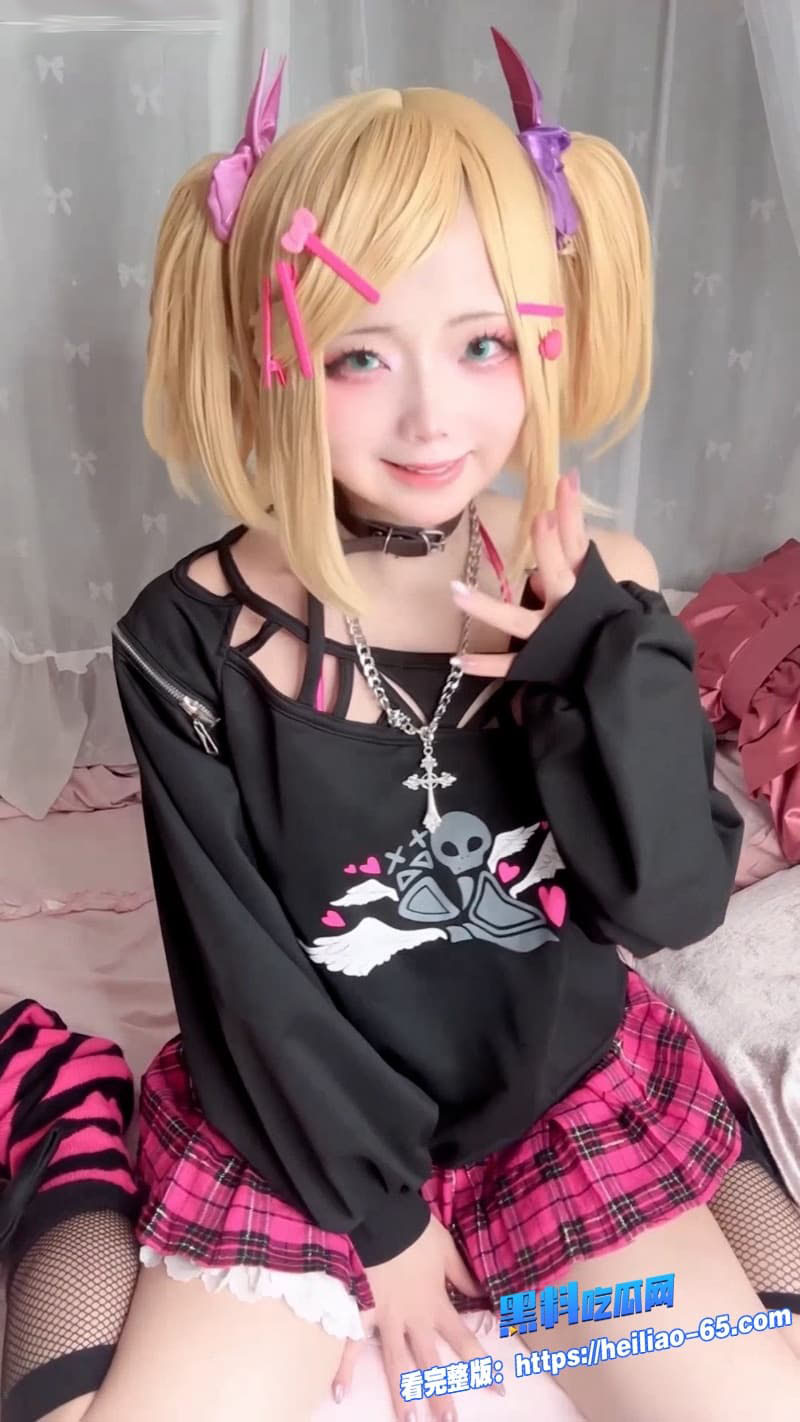 推特网红纯欲女孩啾啾不雅视频流出身穿性感二次元制服手持按摩棒疯狂自慰6 推特网红纯欲女孩啾啾不雅视频流出身穿性感二次元制服手持按摩棒疯狂自慰6