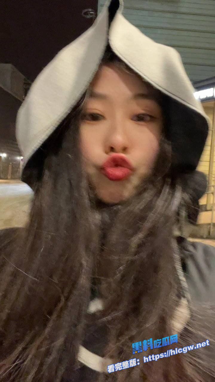 贵州骚逼母狗苗苗