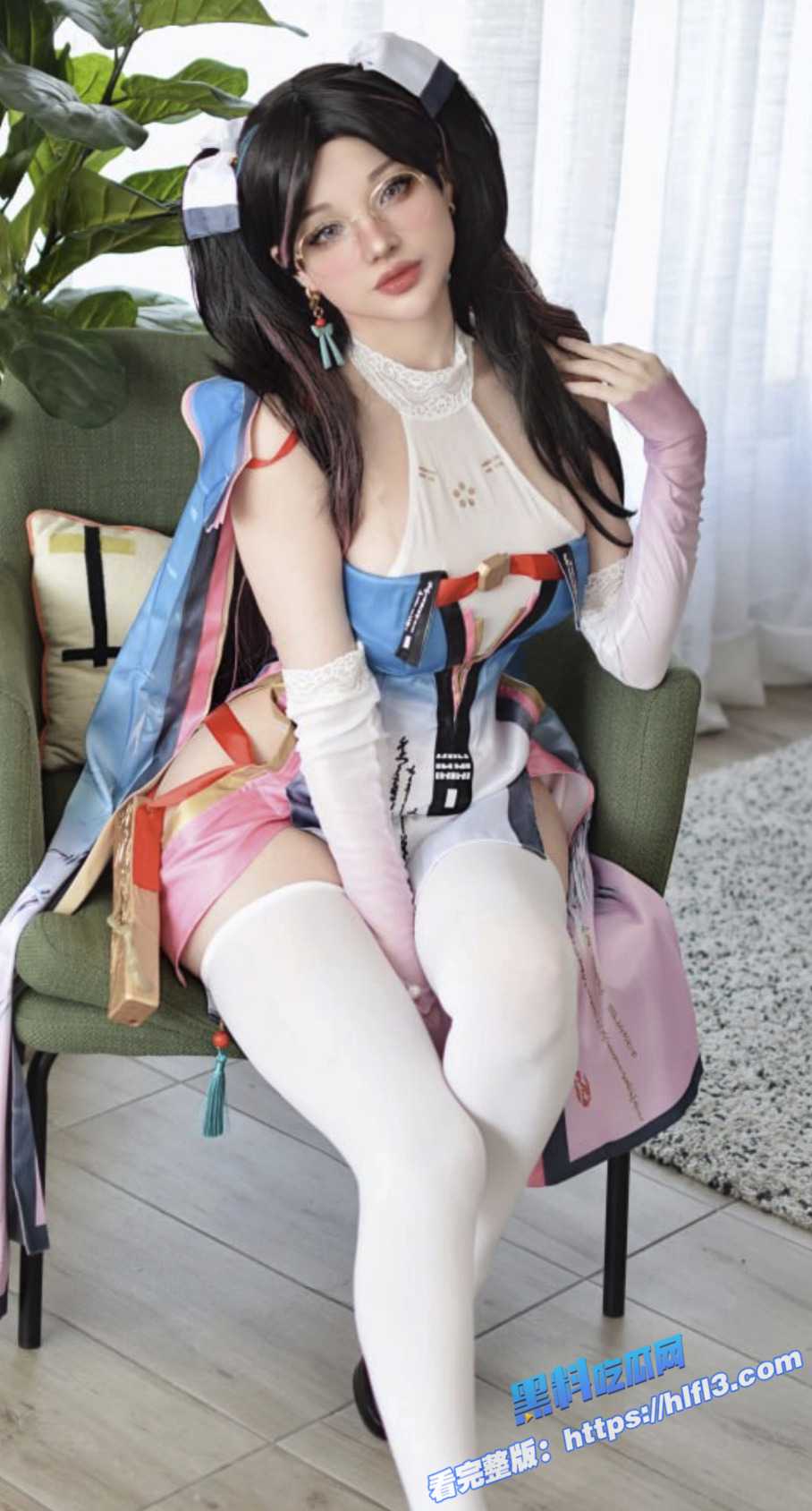 onlyfans极品网黄 Hidori_Rose 最新巨乳眼镜娘白丝露出 美乳嫩穴让人赏心悦目！1