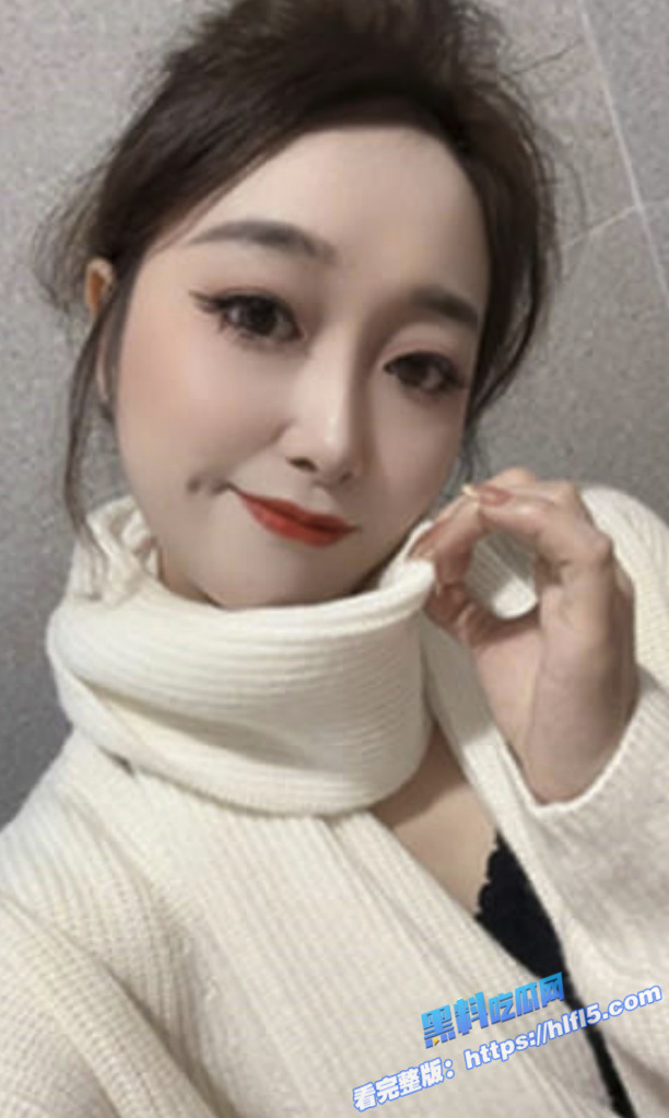 湖南株洲性感美少妇 陈佳纯 裸贷无力偿还 用洗澡自慰视频抵押 表情淫骚非常有撸点！1