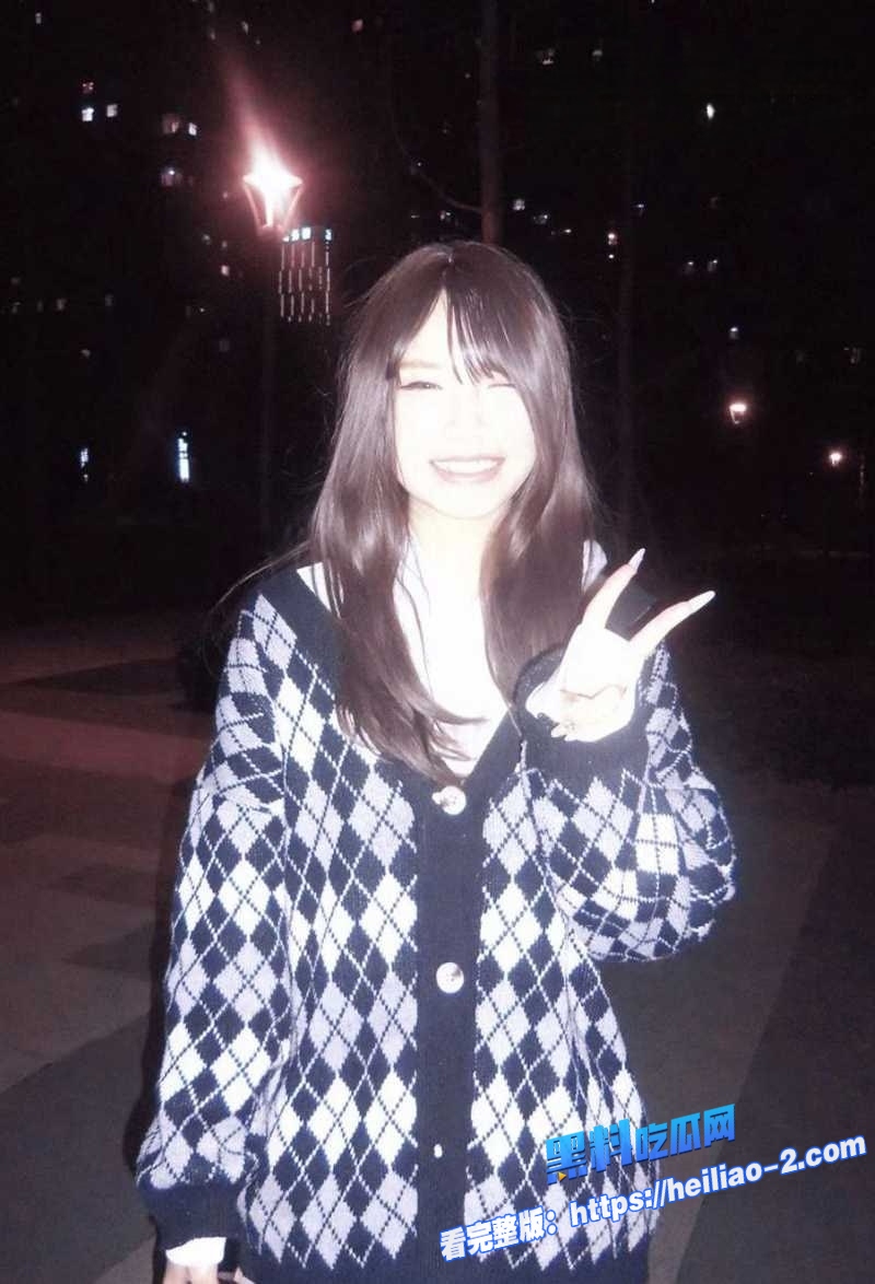 山西大学美女留学生vanilla刚被老挝男友户外颜射又陪中国男友车震狂摇榨精 5 山西大学美女留学生vanilla刚被老挝男友户外颜射又陪中国男友车震狂摇榨精 5