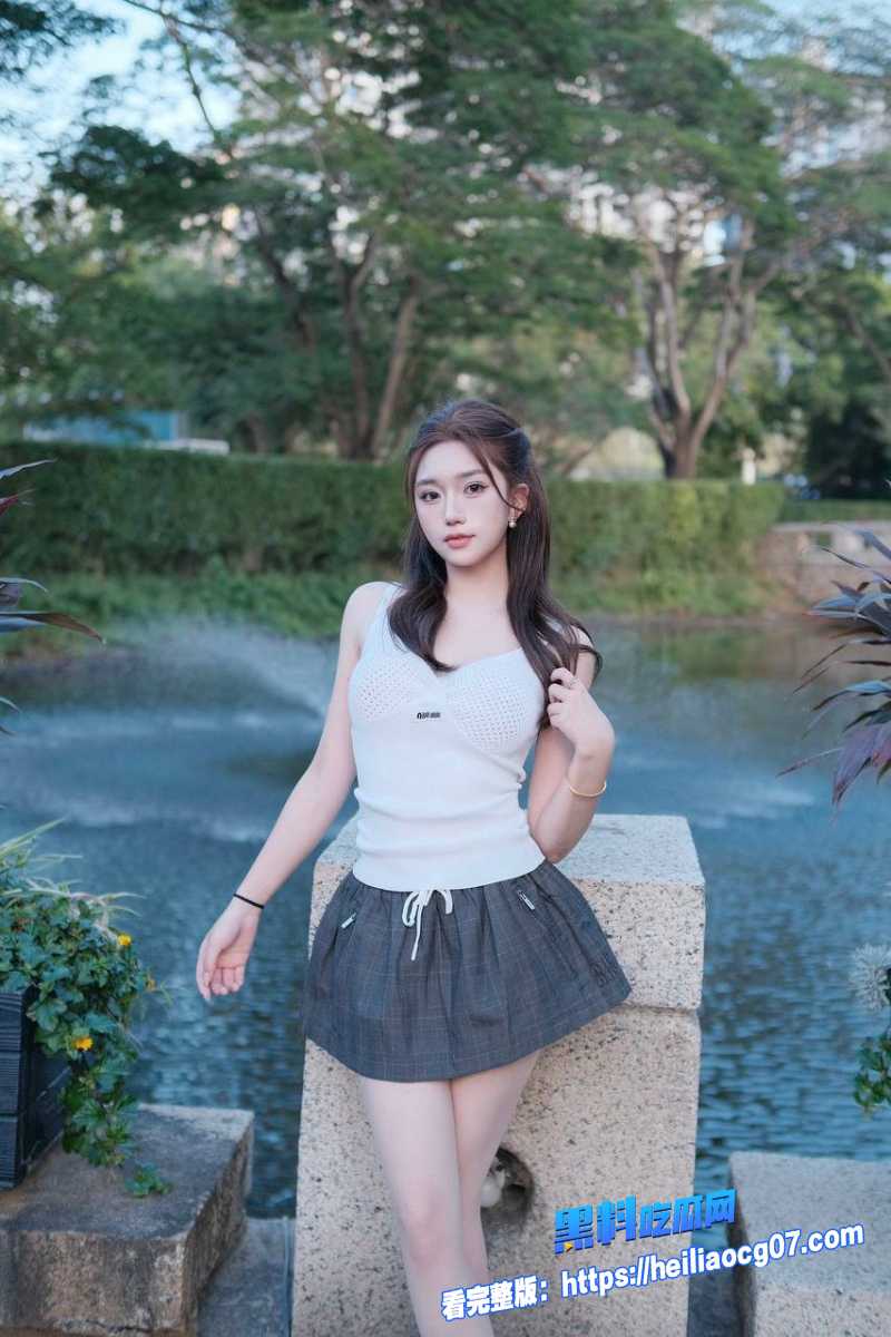 成都极品学生刘雨欣1 成都极品学生刘雨欣1