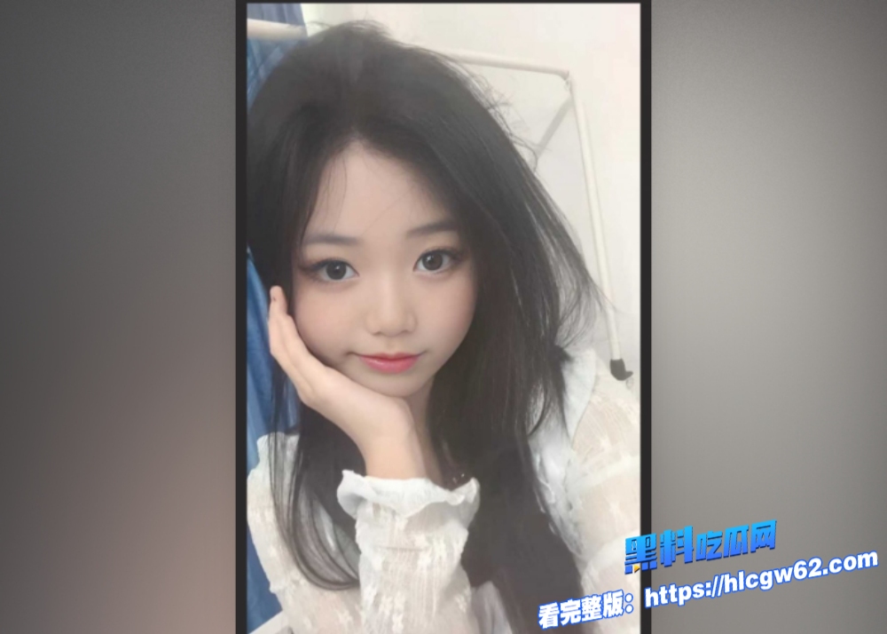 38山东济南职高嫩妹王柳青被富二代调教变成母狗后遭富二代抛弃并爆出母狗性爱视频白嫩肉体变泄欲肉便器拜金婊用完就扔 3