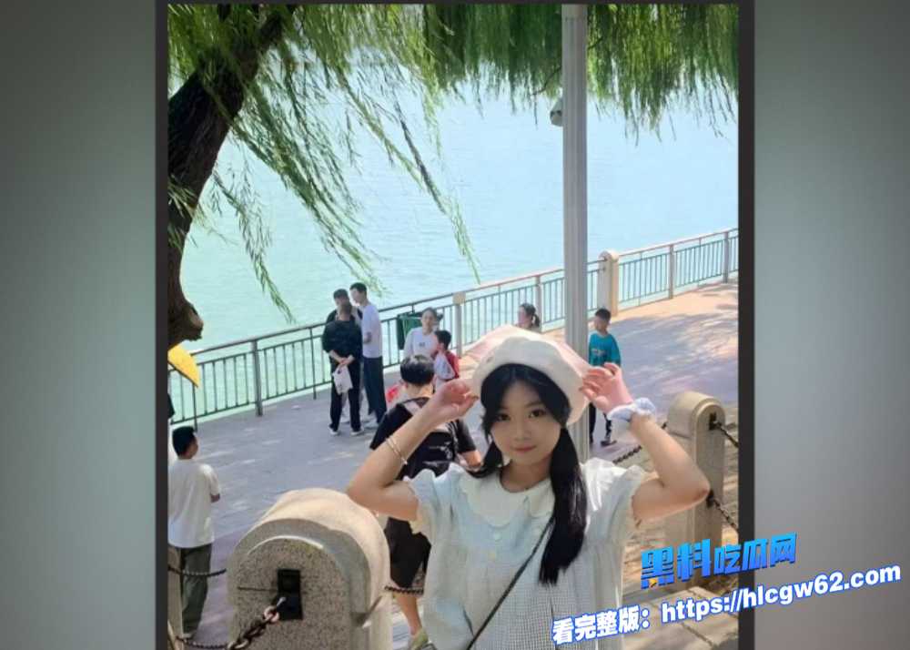 38山东济南职高嫩妹王柳青被富二代调教变成母狗后遭富二代抛弃并爆出母狗性爱视频白嫩肉体变泄欲肉便器拜金婊用完就扔 2