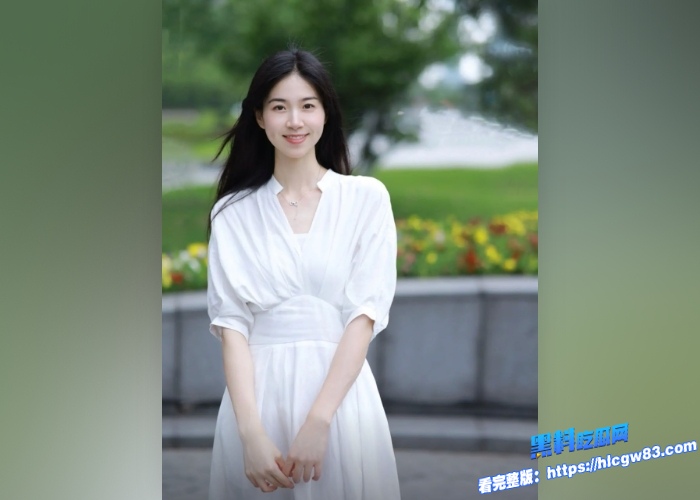 大奶美女双人秀！顶级大肥臀骑乘上位打桩机爽的娇喘不断 肉感十足操的舒服！ 4