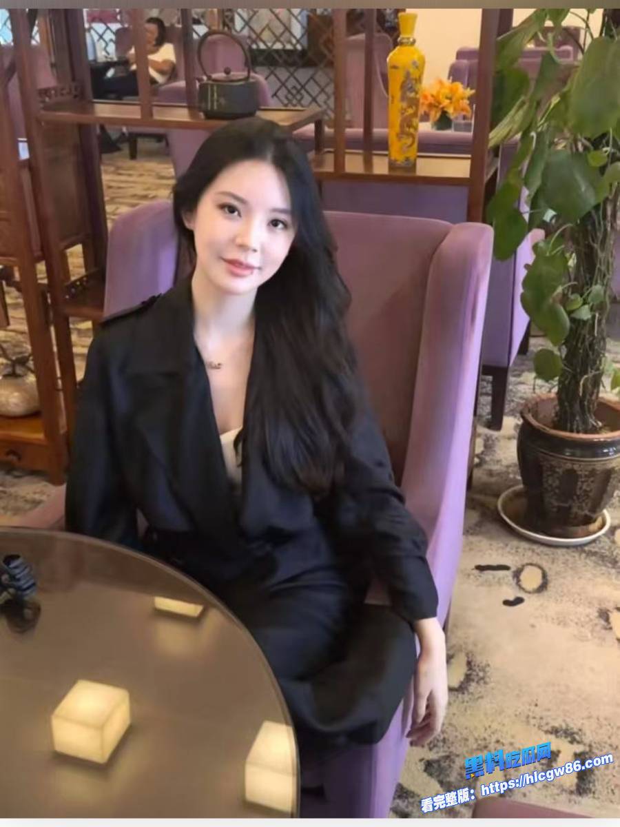 性饥渴骚少妇露脸调教视频曝光 4 性饥渴骚少妇露脸调教视频曝光 4