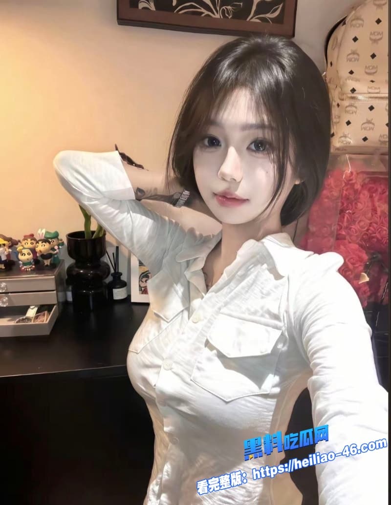 骚货秘书酒后身穿性感黑丝酒店诱惑老板极品白虎嫩穴看的人直流口水3