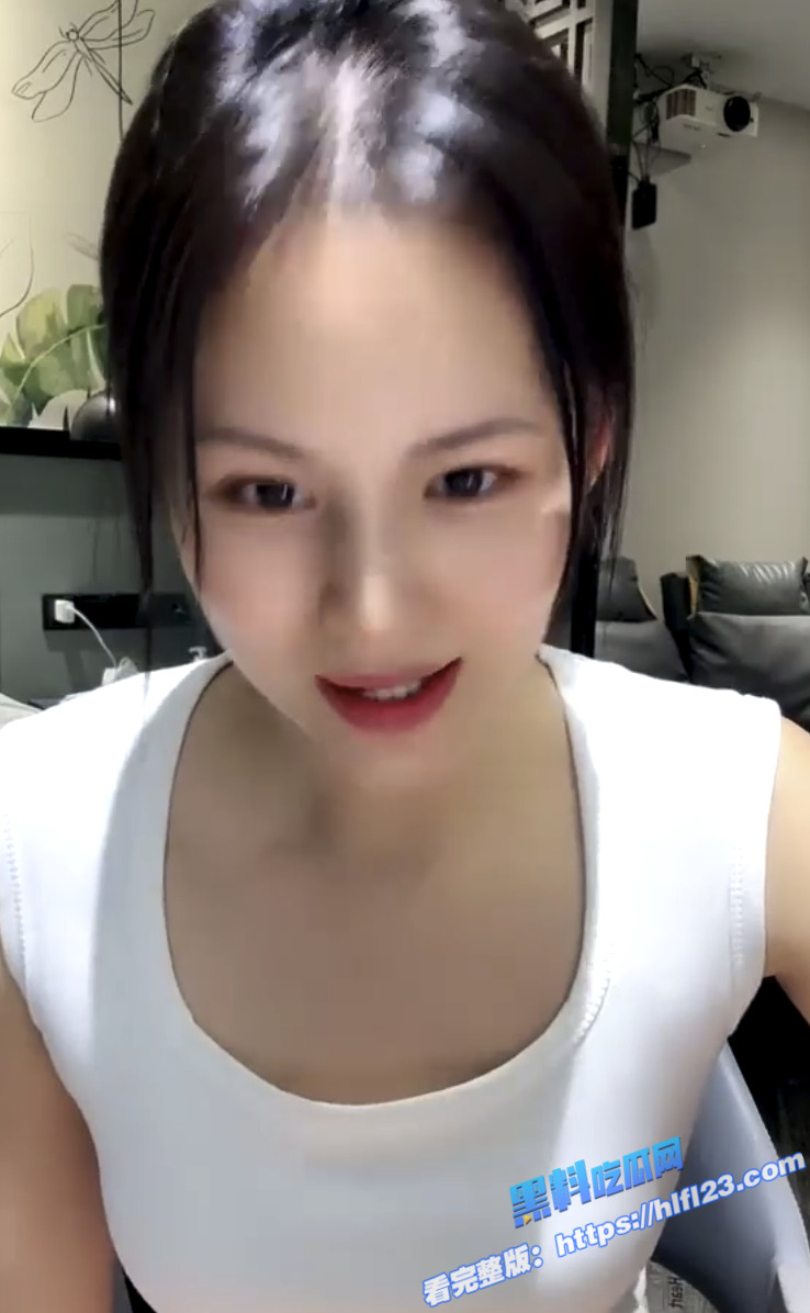 极品美少妇 开心话梅 为了钱下海直播自慰 肤白貌美骚穴粉嫩 谁看了不迷糊呢？6