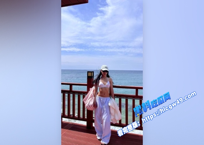 抖音火辣身材小网红 ooo2 自拍啪啪合集流出 超骚反差做爱 掰B特写肛塞内射 骚的要命! 3WH700x500px 抖音火辣身材小网红 ooo2 自拍啪啪合集流出 超骚反差做爱 掰B特写肛塞内射 骚的要命! 3WH700x500px