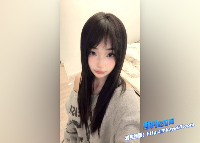 极品美女福利姬高颜值小萝莉,白嫩护士女仆装私拍流出。清纯外表下藏骚气 6 极品美女福利姬高颜值小萝莉,白嫩护士女仆装私拍流出。清纯外表下藏骚气 6