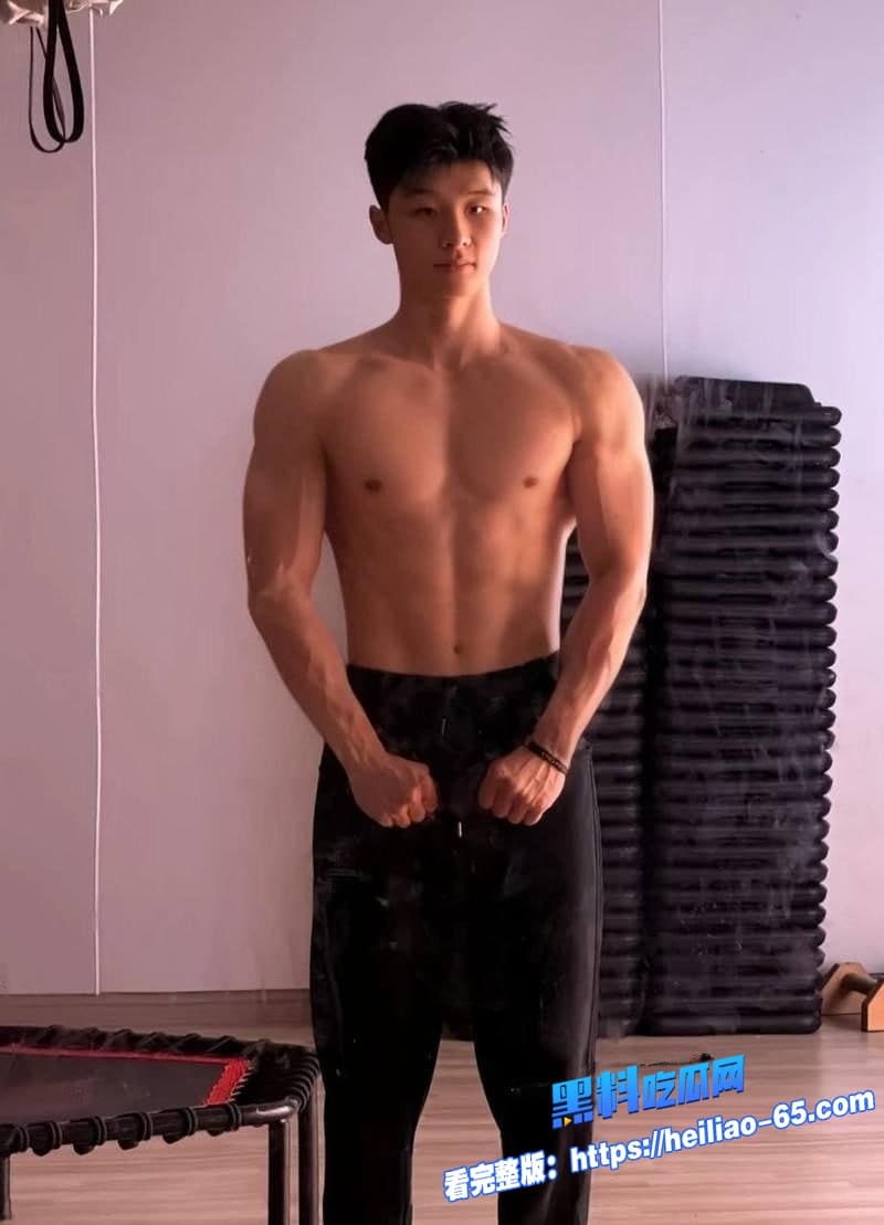 北外渣男谭某网名curry出轨视频流出分手几天就官宣新欢还想睡前任30