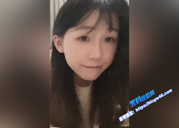 推特极品福利姬 笑起来甜美可爱 自拍舔脚自慰福利合集 黑料吃瓜网独家曝光6