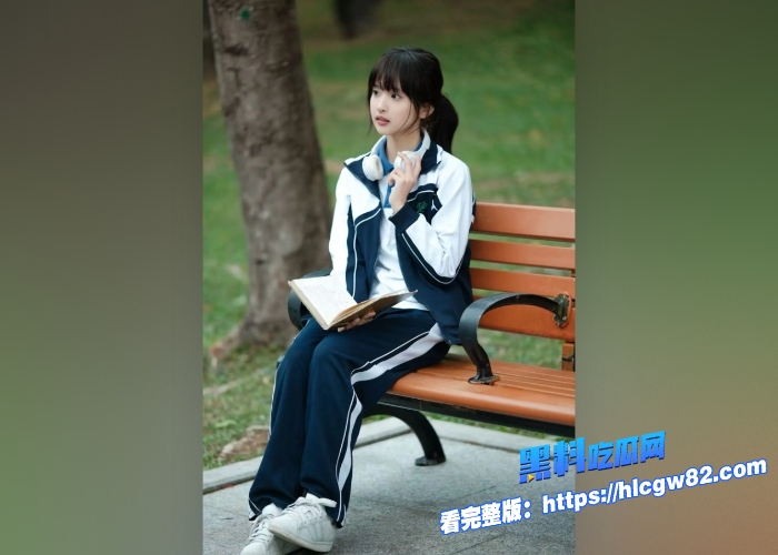 海角乱伦 陪冷白皮超嫩表妹在海边散心到公厕后直接强干一直怕有人发现表妹求我快回去直接内射不商量超爽1 海角乱伦 陪冷白皮超嫩表妹在海边散心到公厕后直接强干一直怕有人发现表妹求我快回去直接内射不商量超爽1