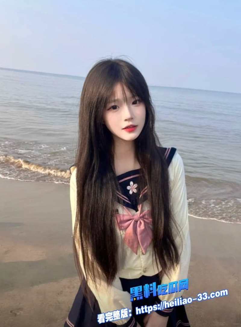 放学刚遇到的黑长直软妹人美逼紧夹着金主精液乖乖回家真是听话的小母狗 9