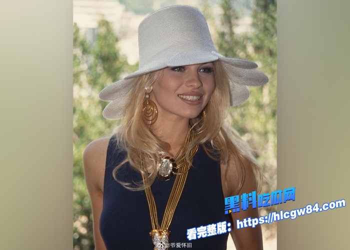 美国著名好莱坞演员模特帕米拉·安德森PamelaDeniseAnderson和毒药乐队主唱布雷特·迈克尔斯 早期性爱视频流出口交大屌女上骑乘榨精骚劲十足9 美国著名好莱坞演员模特帕米拉·安德森PamelaDeniseAnderson和毒药乐队主唱布雷特·迈克尔斯 早期性爱视频流出口交大屌女上骑乘榨精骚劲十足9