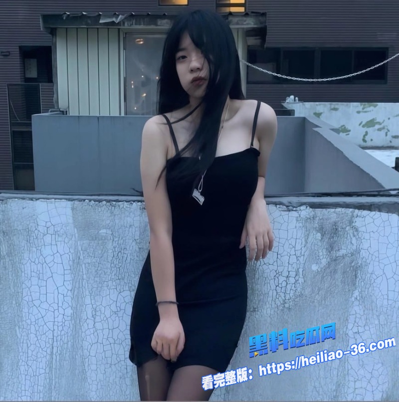 高颜值大三学姐婷妮与男友分手后私密自拍惨遭泄露3 高颜值大三学姐婷妮与男友分手后私密自拍惨遭泄露3