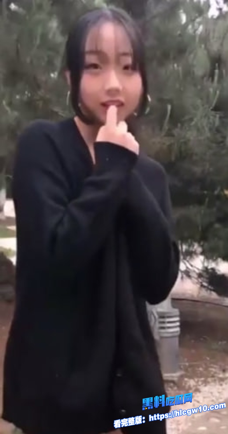 西萌工作室双马尾可爱美少女浆果儿调皮卡哇伊奶牛装居家口活外卖员4