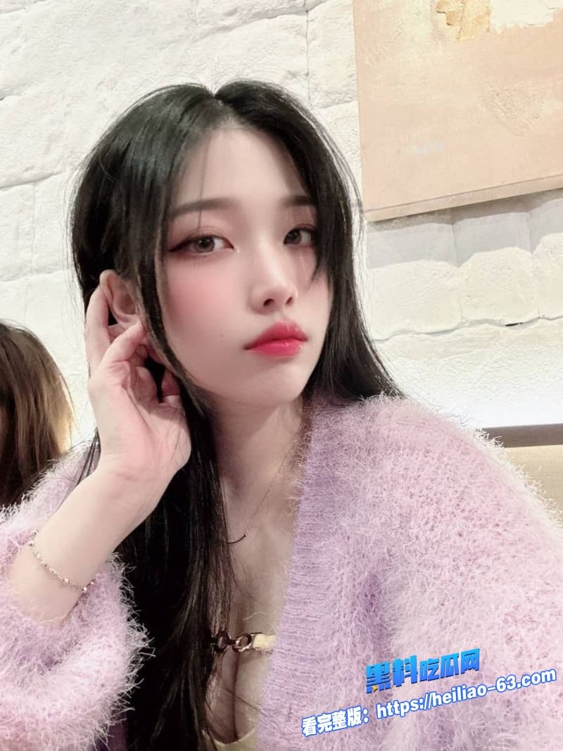 台湾长庚大学温舒婷性爱视频泄露乖乖女认真深喉口交美到犯规床上被大鸡巴操到喷水2