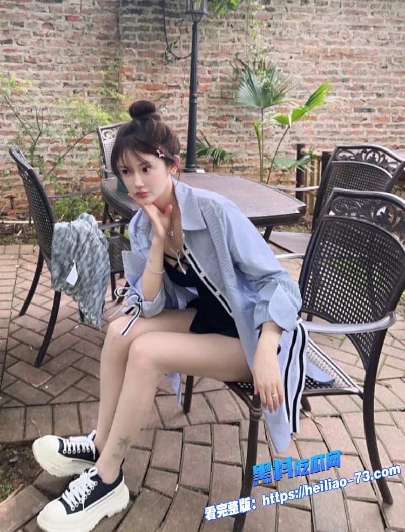 体操少女酒店约炮金主下腰一字马遭金主暴力抽插反差母狗被操得欲仙欲死6 体操少女酒店约炮金主下腰一字马遭金主暴力抽插反差母狗被操得欲仙欲死6