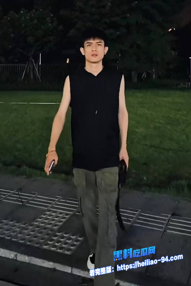 230w粉女网红褒姒7