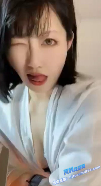 快手网红 紫月很会跳 金主定制视频流出 性感黑丝大跳骚舞 诱惑十足！1