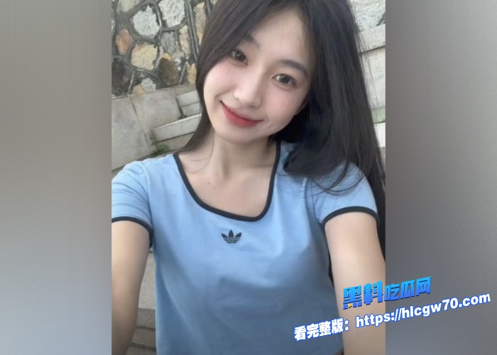 抖音54W粉丝网红丘隹亘清纯甜美系少女恋爱期间出轨约炮榜一灰灰男聊天记录辣瞎眼在酒店被调教后入抽插小穴 图3